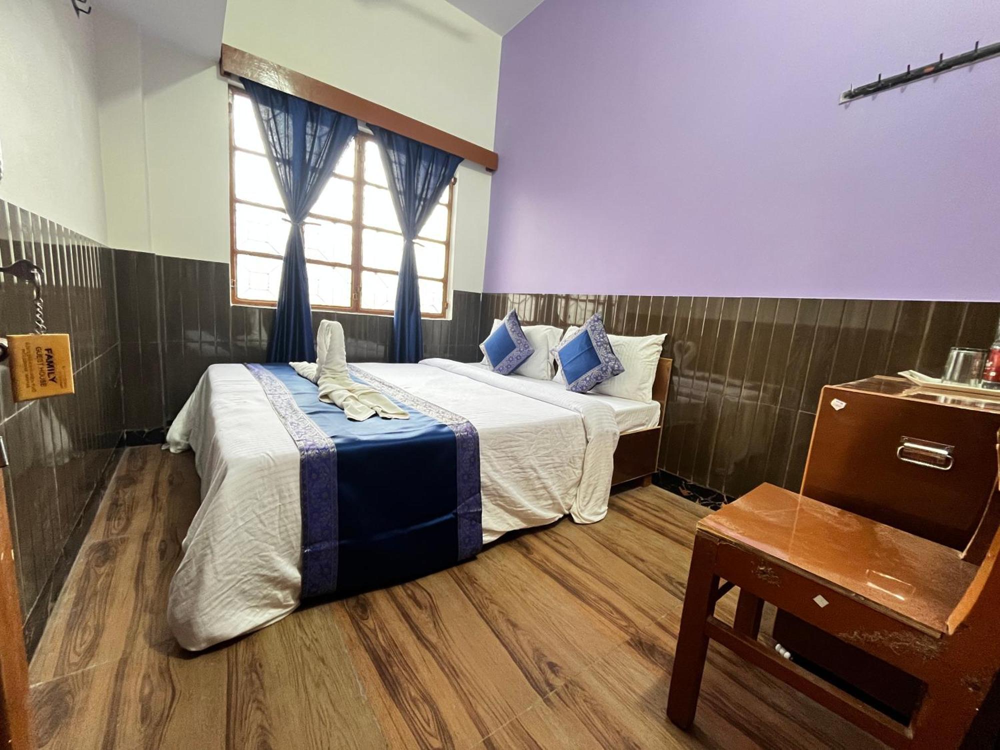 Family Guest house *