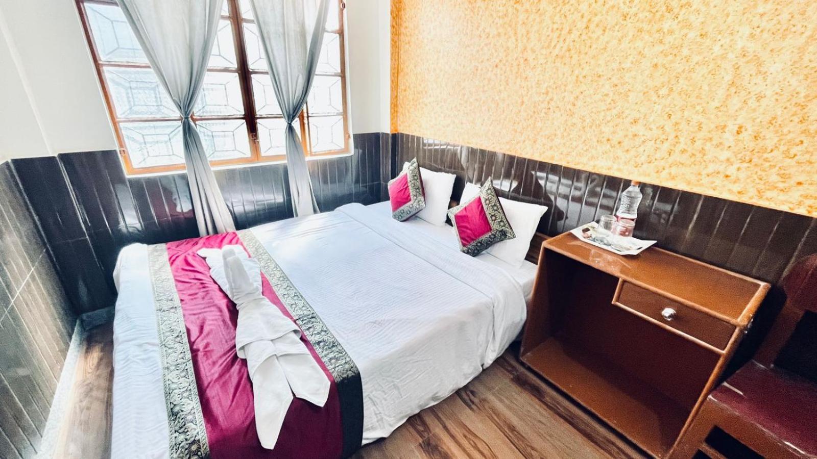 Family Guest house Varanasi